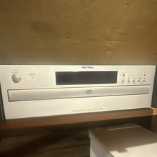 Rotel RCC-1055 CD Changer Silver 2006 Stereo RCA Digital Coaxial Computer I/O