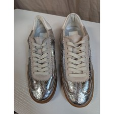 NWoB Dolce Vita Sneakers Women's Size 6 Silverdistressedd Notice Sneaker 0665 