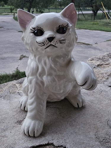 Vintage Atlantic Mold 8.5" Tall Persian Cat Raised Paw Hand Painted Kitten Kitty