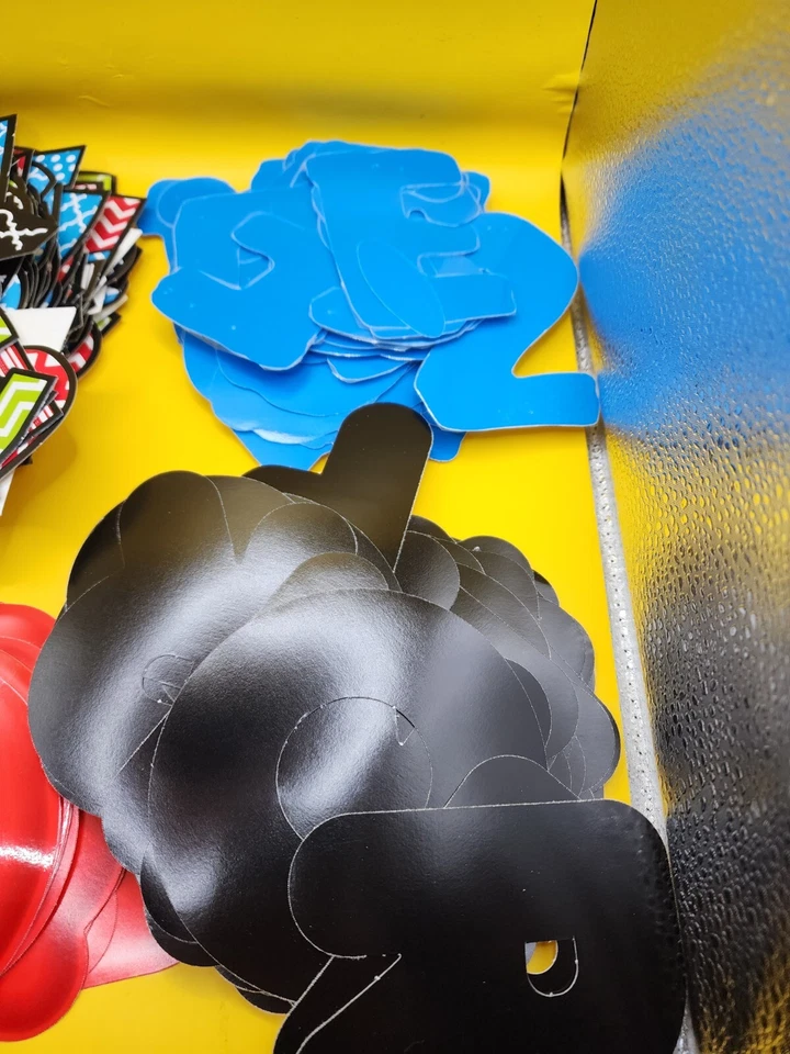 💥Hundreds of Punch Out Coated Letters Numbers Lot Children Learning School - Image 3 of 4