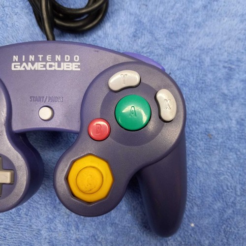 Nintendo Gamecube Controller / DOL-003 - Picture 9 of 28