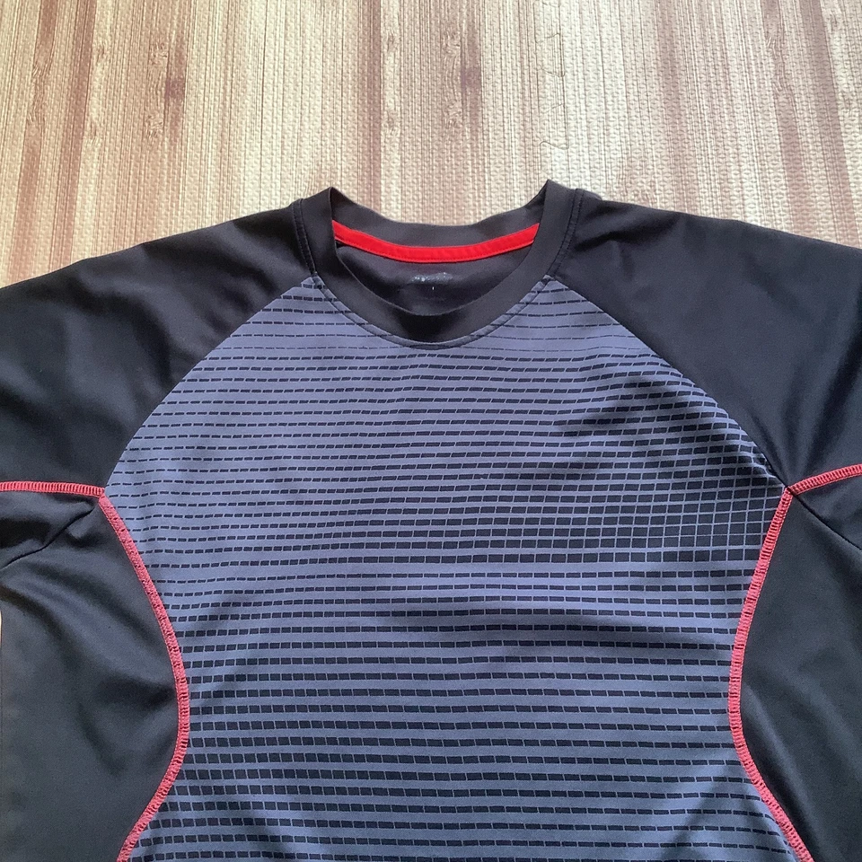Avia Men's Active Athletic Workout Shirt Top Size L Red Black Lightweight - Image 3 of 4