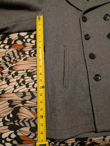 Men's Small Charcoal Gray Michael Kors Peacoat in Great Condition image 3