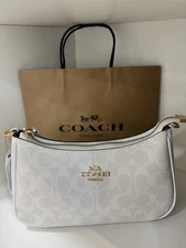 New CA548 C.O.A.C.H NWT Teri Shoulder Bag In Signature Canvas White NEW