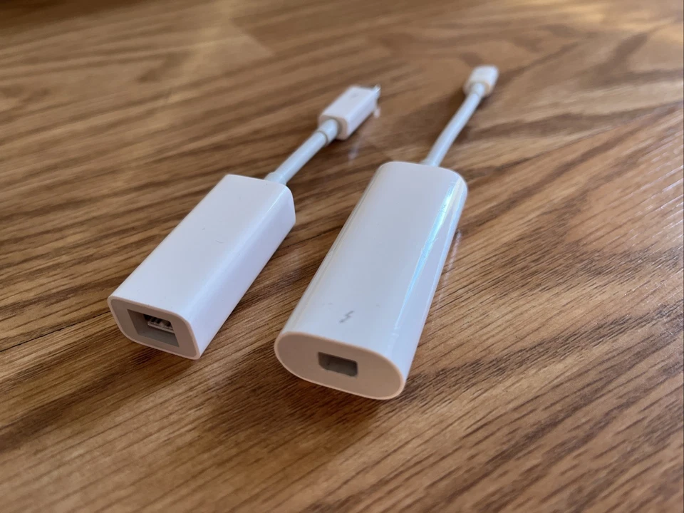 Apple Mac Pro Late 2013 3.5GHz 6-Core Intel 64GB RAM 500GB Apple SSD + Extras - Image 4 of 4