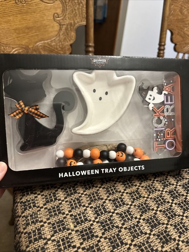 Lot de 4 objets plateau à plusieurs niveaux Aldi Halloween chat fantôme astuce ou gâterie perle bois - Photo 2/3