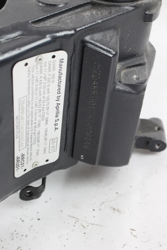 04 Aprilia RSV1000R Factory Main Frame Chassis SLVG Foto 2 de 4