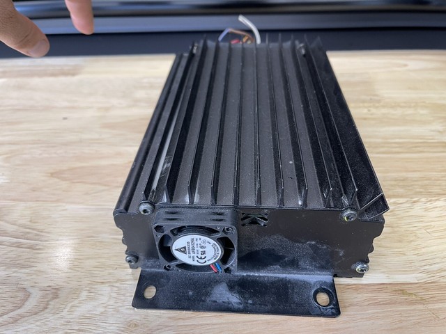 porsche cayenne amplifier