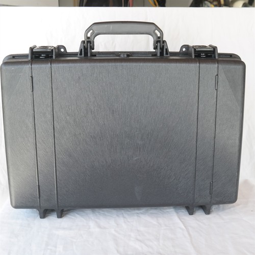 New Pelican 1490 Brief Laptop Camera / Gear Case W/ Foam (no keys) - 第 3/10 張圖片