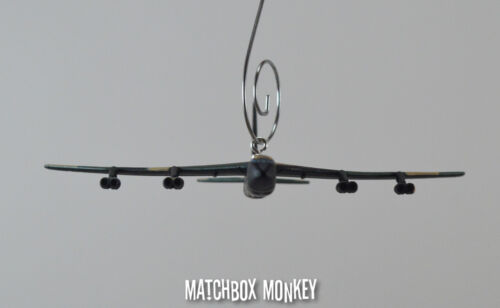 Stratofortress B-52 Diamond Lil Bomber Vietnam War Christmas Ornament Airplane - Picture 5 of 11