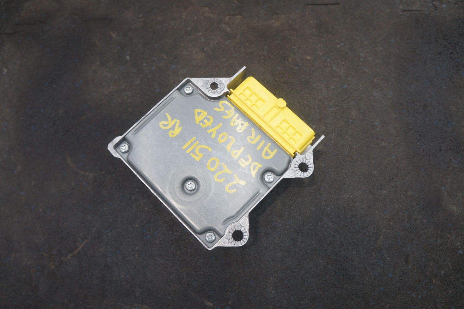 Air Safety Bag Computer Control Module ECU 11M2359CP OEM McLaren MP4-12C 2014
