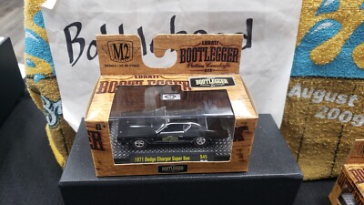 NIB 2020 1971 DODGE CHARGER SUPER BEE BOOTLEGGER M2 MACHINES 1/64 TOY S45 20-48