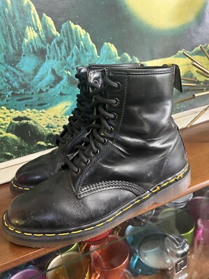 Dr. Martens Unisex Vintage 1460 Boot - Made In England, Quilon Leather, Goodyear Welt, AirWair Sole, Classic 8-Eye Boot - View #10