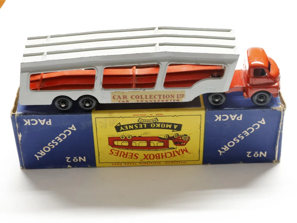 Matchbox Accessory Pack, A2A4 Bedford Car Transporter, red cab, gray trailer - Imagen 2 de 4