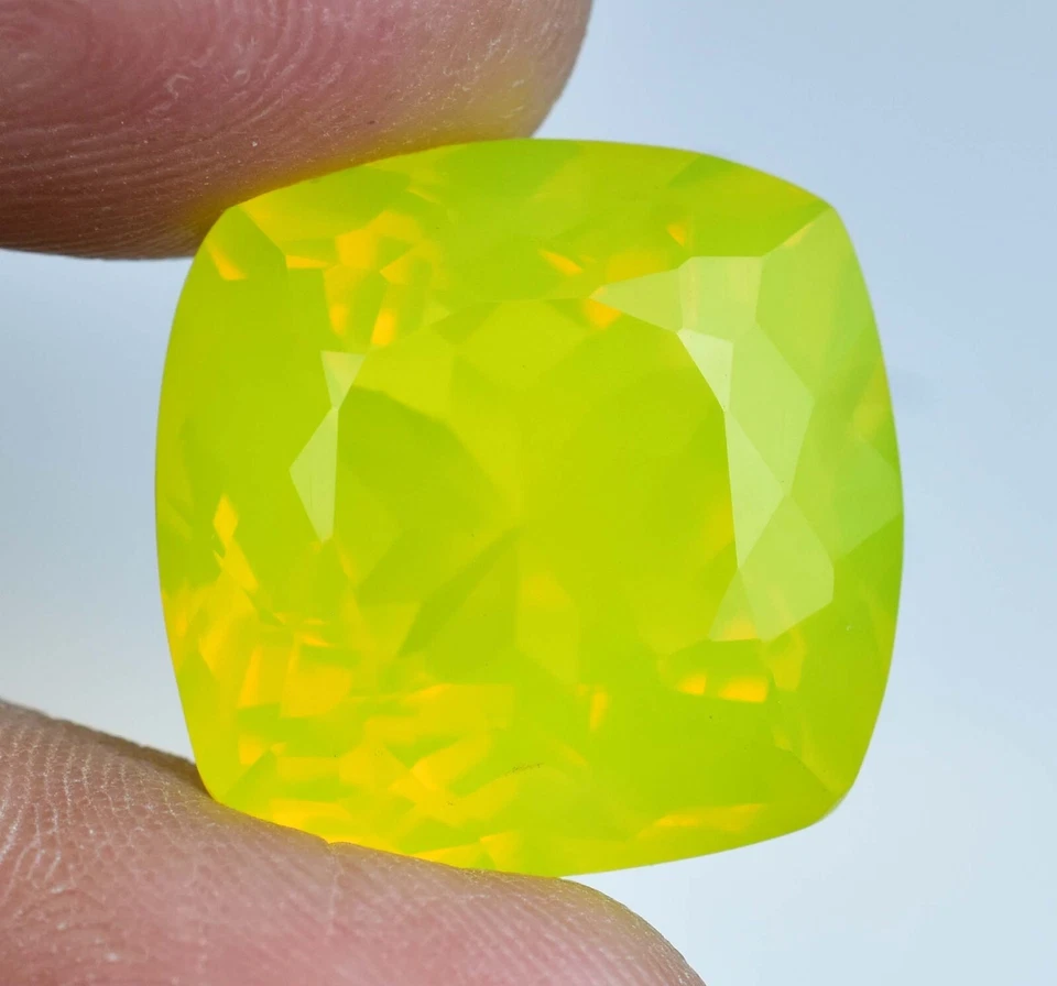 Piedra preciosa suelta sin calentar impecable certificada ópalo amarillo neón natural de 27,10 quilates Foto 4 de 4