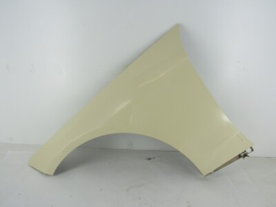 MERCEDES BENZ E KLASS W212 Kotflügel vorne links Fender front left side