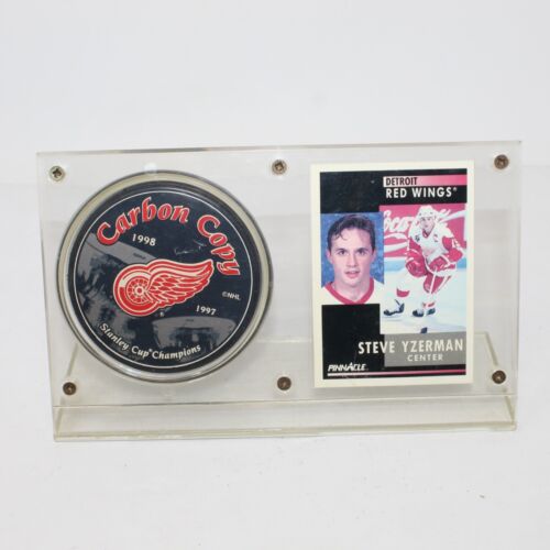 Steve Yzerman Puck Collector Set 97/98 Stanley Cup Champions Detroit Red Wings - Picture 1 of 7