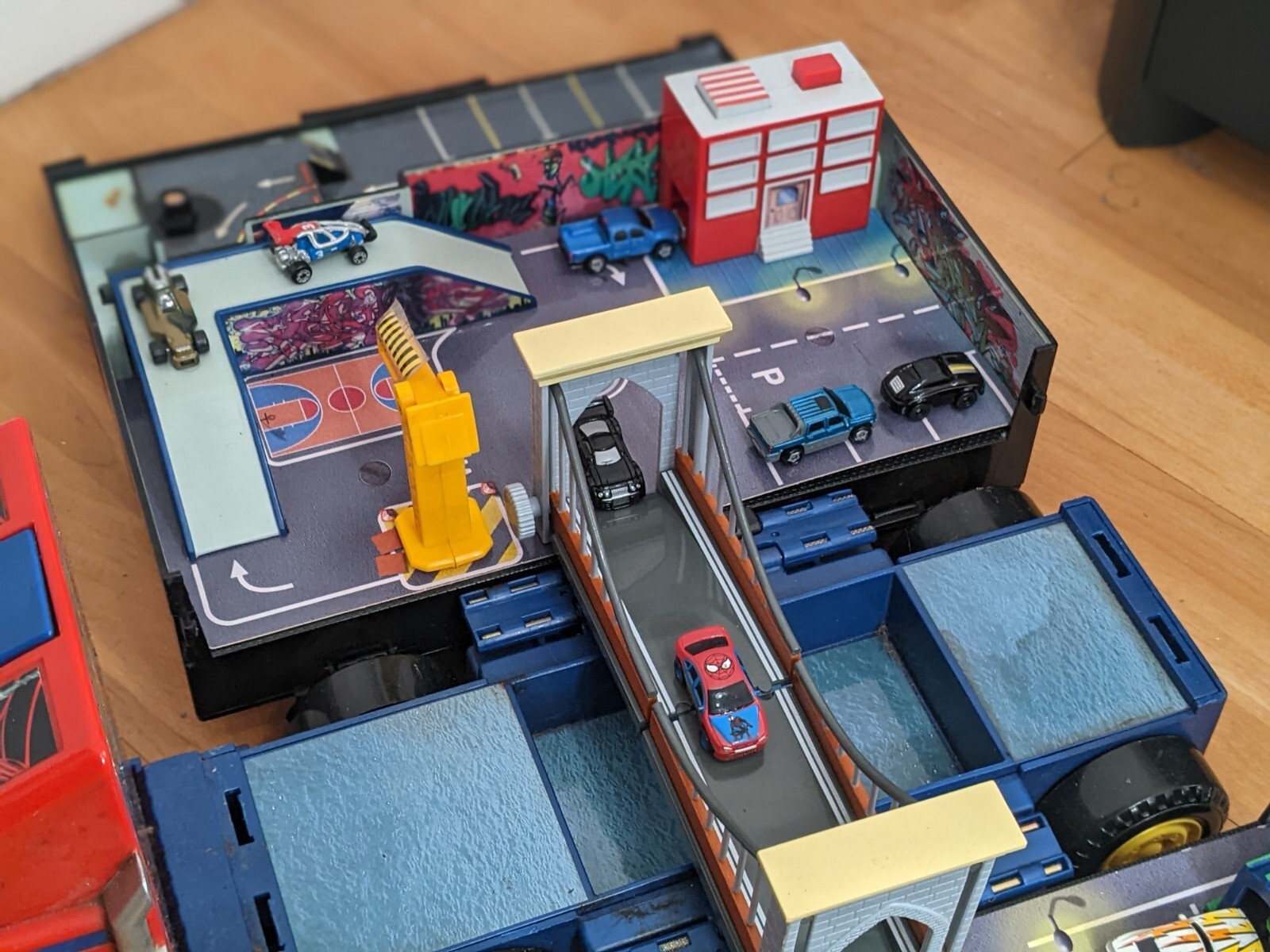 Transformer Spiderman Truck Micro Machines Hot Wheels Hasbro 34 Cars 6