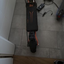 KuKirin G2 Pro E-Scooter (ABE) 2026v 20kmh 80km + lade kabel 1 Woche alt