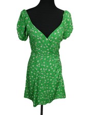 Green Floral Wrap Dress With Short Puff Sleeves & Tie Back - Medium Size - Grace
