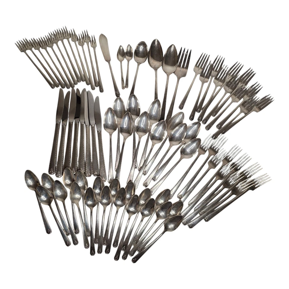 Lote de 78 cucharas cubiertos vintage 1945 Oneida Prestige Bordeaux plata Foto 2 de 4