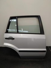 Porte arrière et accessoires Ford FUSION
