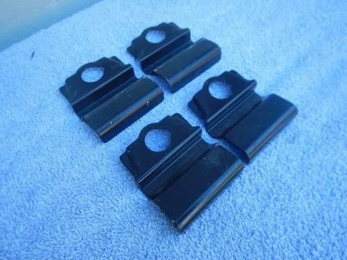 Yakima Q-58 Fit Q-Clips Yakima Q-Tower Roof Rack Q58 SET OF FOUR Used QClips