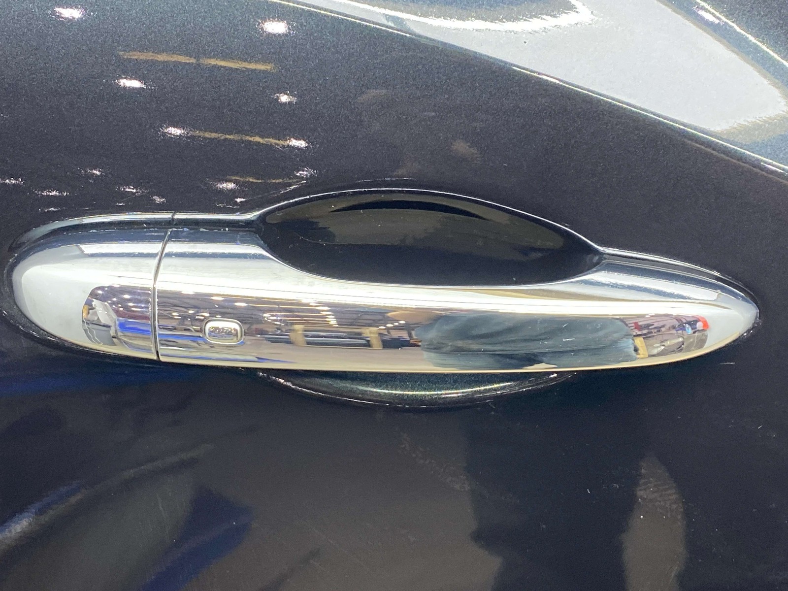 2017-2024 MASERATI LEVANTE M161 OEM RH REAR RIGHT DOOR SHELL |NERO RIBELLE (815)