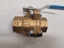 Jamesbury 3/4 Clincher Ball Valve Threaded Ends Brass Body