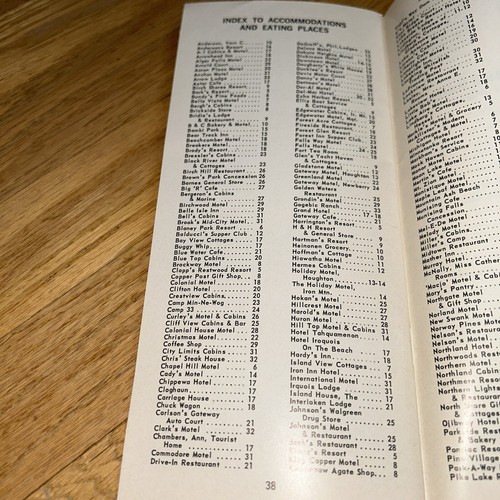 1963 MICHIGAN UPPER PENINSULA Travel Service Directory -Escanaba / Menominee - Picture 12 of 15