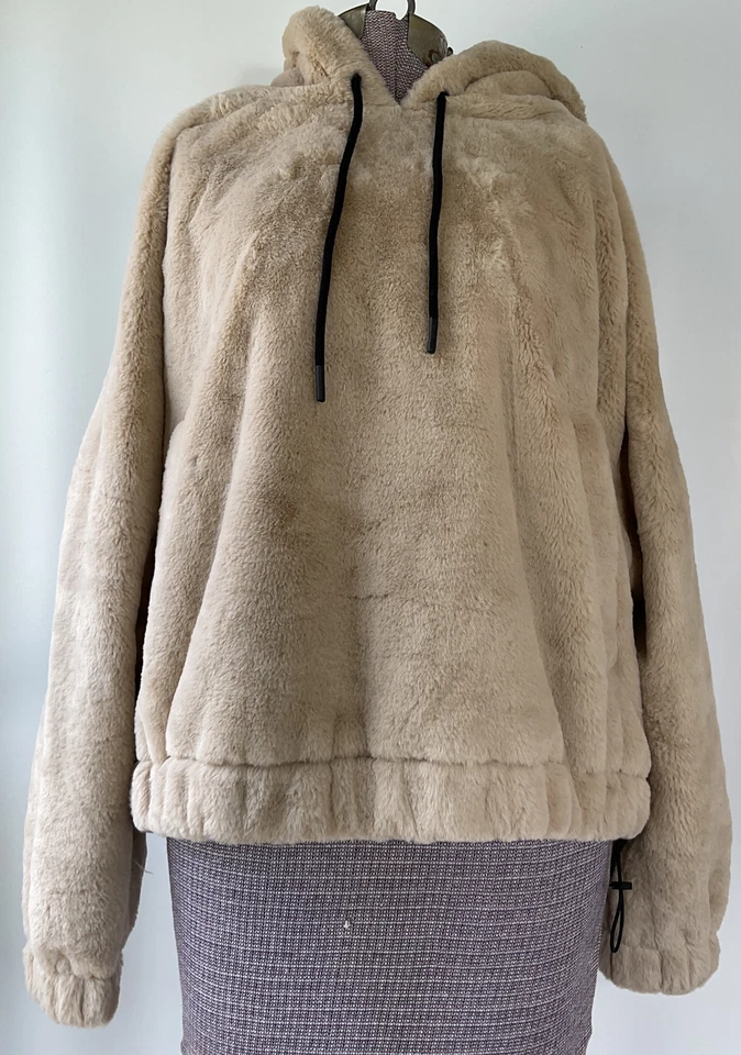 Толстовка с капюшоном Zara CamelTM из искусственного меха размер большой - Изображение 3 из 4