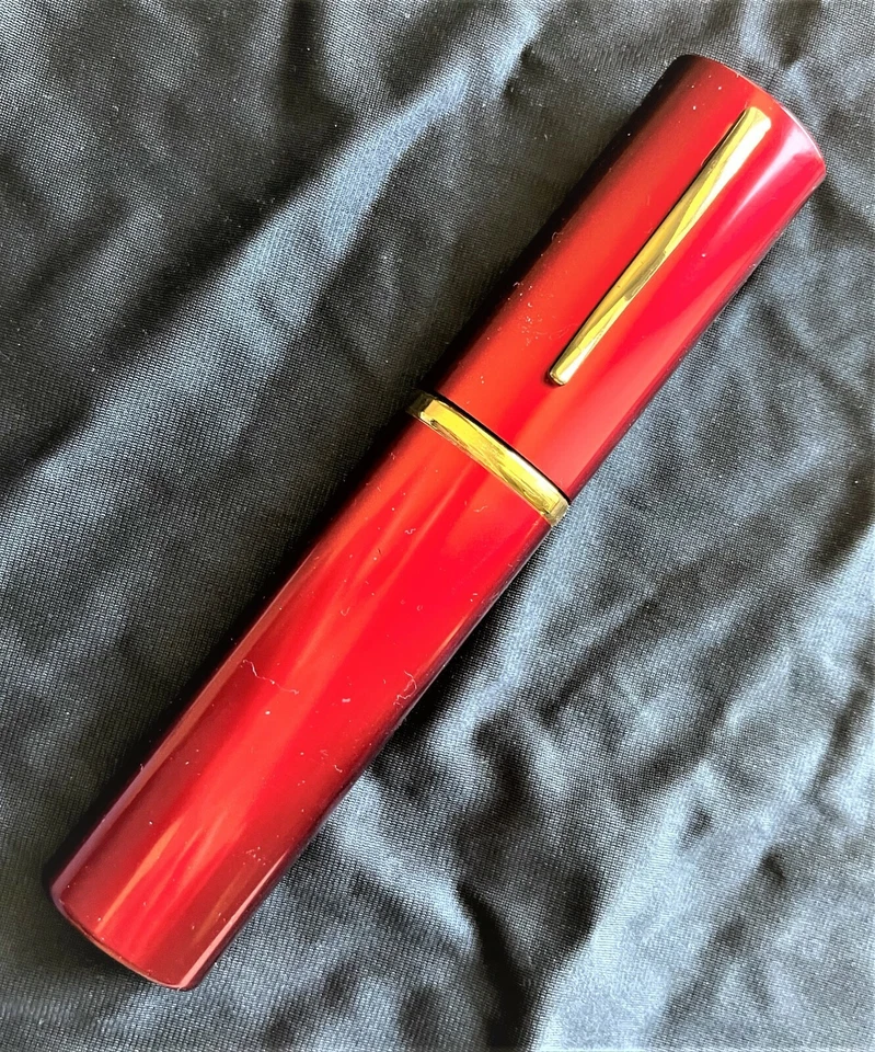 Compacto ~ Gafas de moda con borde de alambre rojo con estuche de almacenamiento: ENVÍO GRATIS Y ASEGURADO Foto 4 de 4