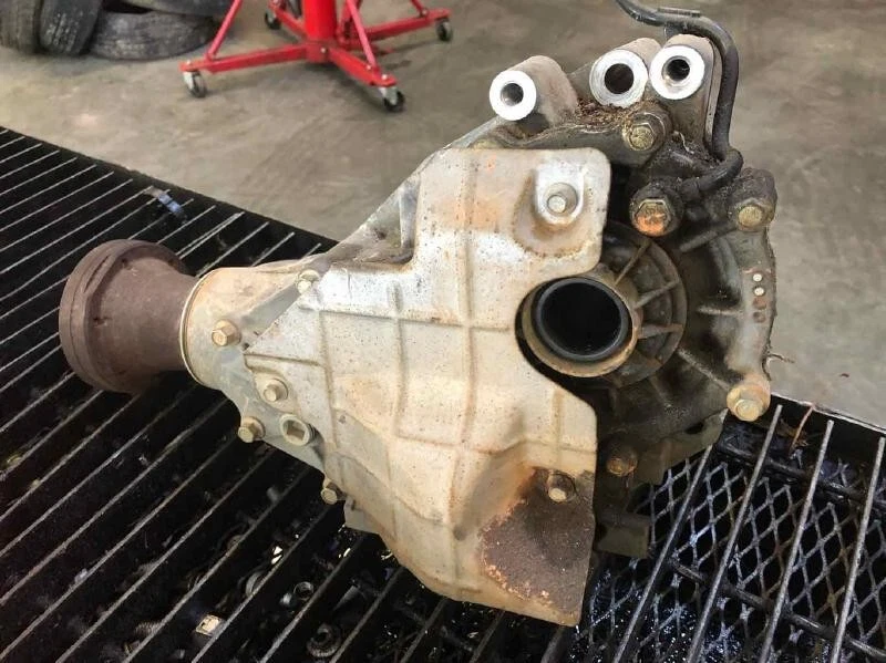 Оригинальная раздаточная коробка в сборе для Mazda Tribute 2001-2005 годов выпуска - Изображение 2 из 4