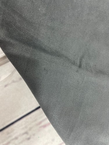 Pantaloni gambe sottili Elie Tahari grigio massiccio in finta pelle scamosciata - Foto 4 di 5