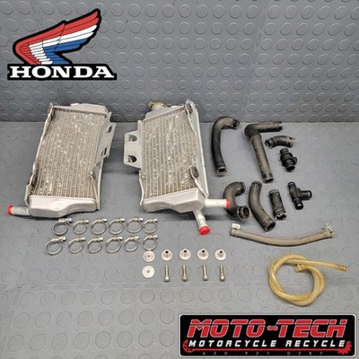  05-07 2005 HONDA CR250R OEM LEFT & RIGHT RADIATOR & HOSES     CR250 328  
