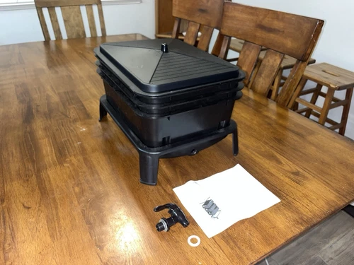 Brand New, (3) Three -Tray Gardening Worm Compost Bin, Worm Farm Tea Maker