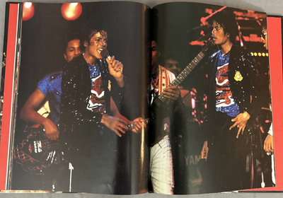 Michael Jackson Victory Tour Book 1984 + People Weekly Magazine