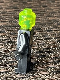 Lego Agents Villian DR. D ZASTER MINIFIG  w/Neon Green Minifigure Head -8969