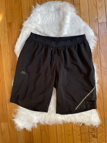 trail running baggy shorts 