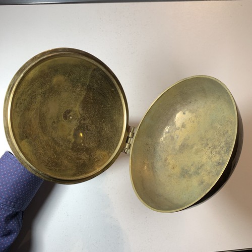 Vintage Brass Silent Butler Crumb Catcher or For Emptying Ashtrays - Picture 4 of 18