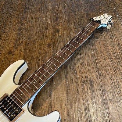 Ibanez SZ320EX Electric Guitar White 2007 Made in Korea Used From