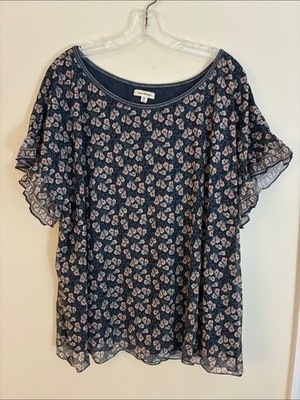 Max Studio Navy Floral Flutter Sleeve Blouse