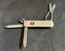 Victorinox COMPANION  Small Swiss Army Knife - Silver - 58mm