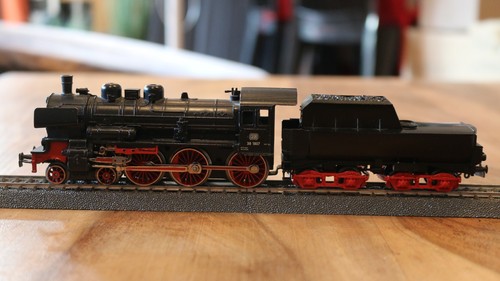 Märklin H0 3098 Schlepptender-Dampflokomotive  BR 38 1807 DB Analog | Condition: Gebraucht
