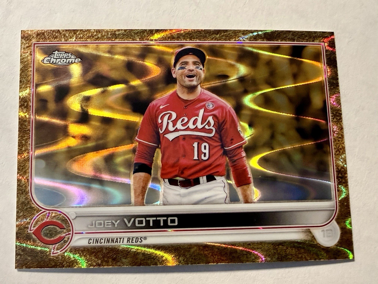2022 Topps Chrome Joey Votto Gilded Raywave Gold Etch /25