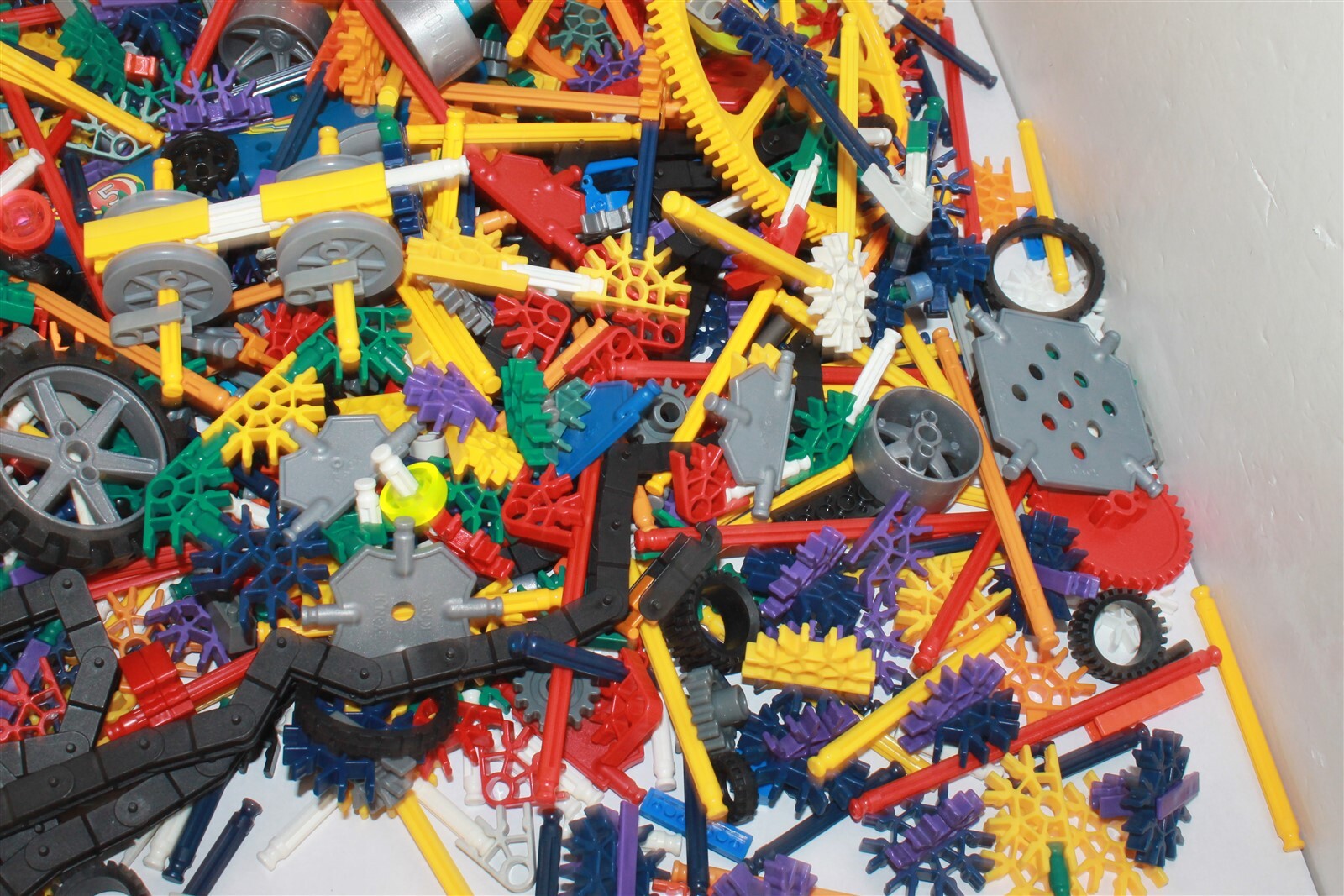 K'nex Bulk Lot Of Building Toys Knex 3.2 KG - Picture 2 of 7
