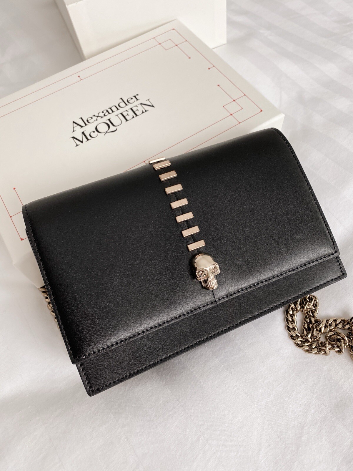 Alexander Mcqueen Black Leather Crossbody Bag