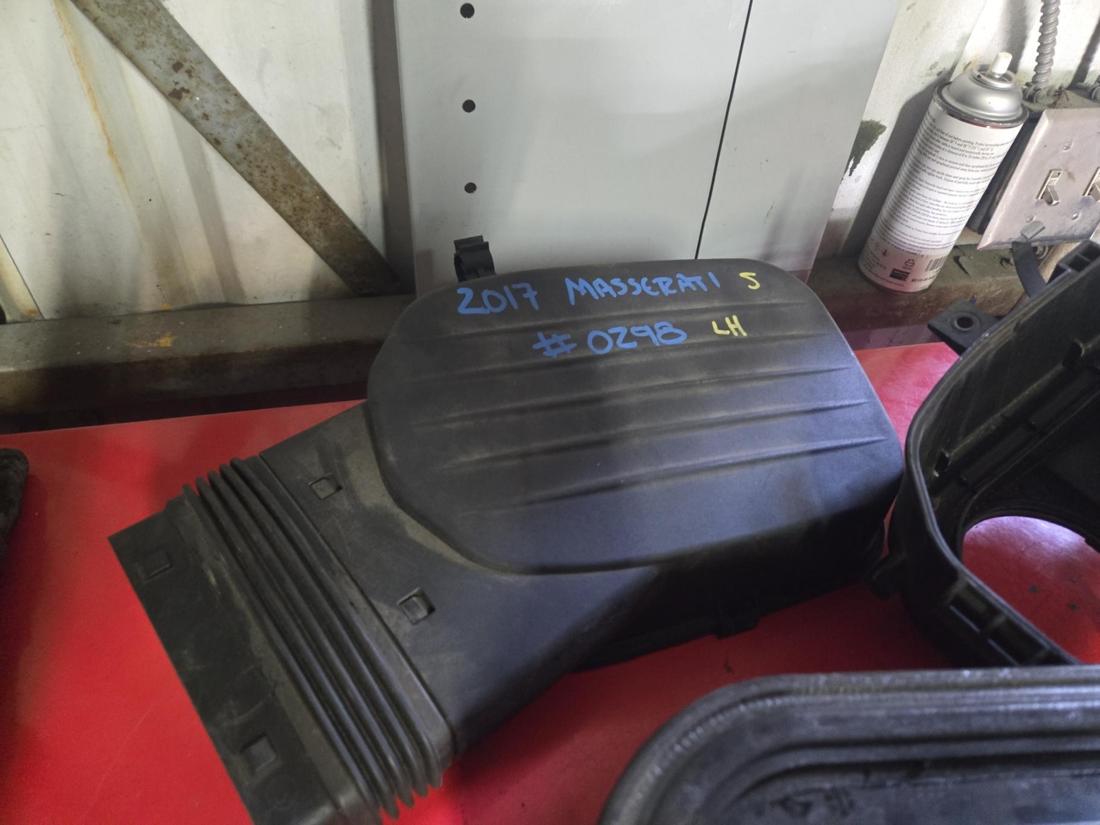 Air Cleaner Box with Filter MASERATI GHIBLI S 17 3.0L RWD LEFT SIDE