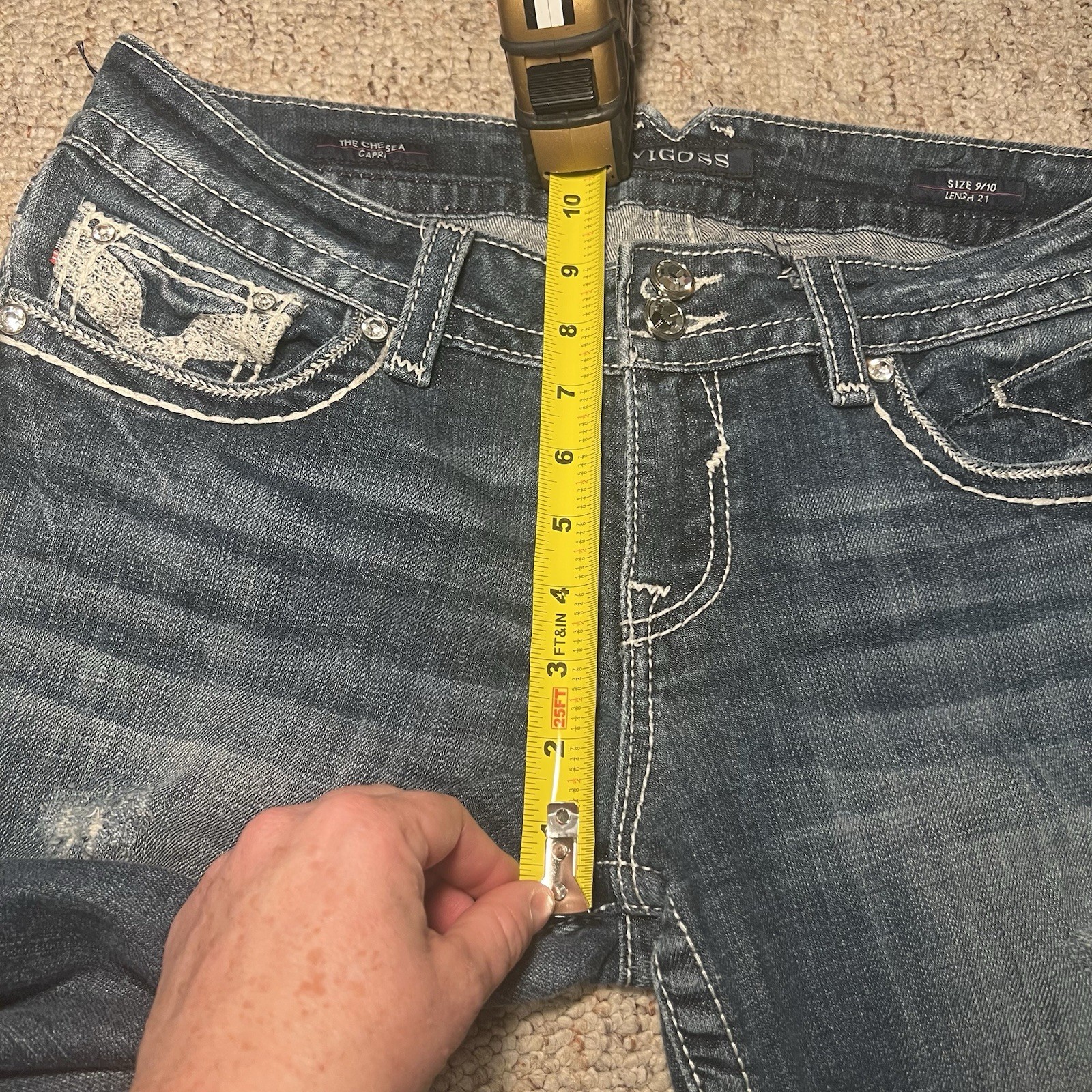 VIGOSS Jeans Womens 9 10 Chelsea Capri Blue Medium Wash Distressed Rhinestone