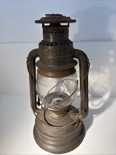 Vintage original Nier Feuerhand #280 metal  kerosene lantern Germany circa 1930s